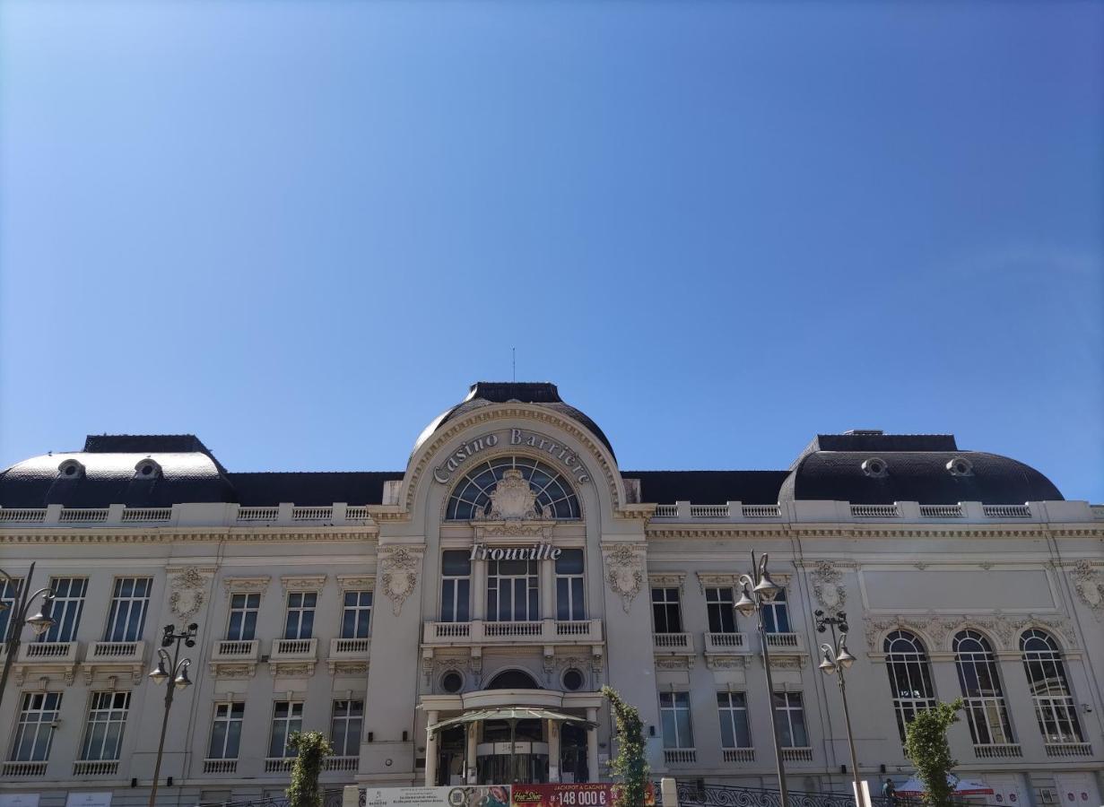 My Duplex House Trouville Екстериор снимка
